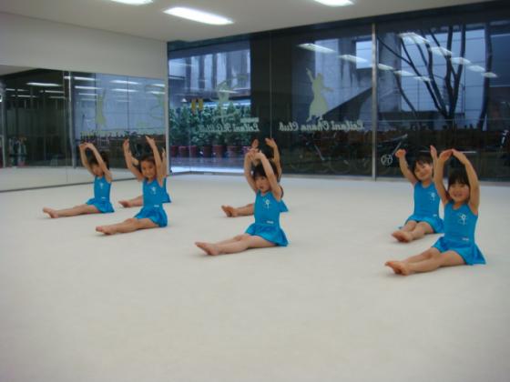 3��6�Х��饹